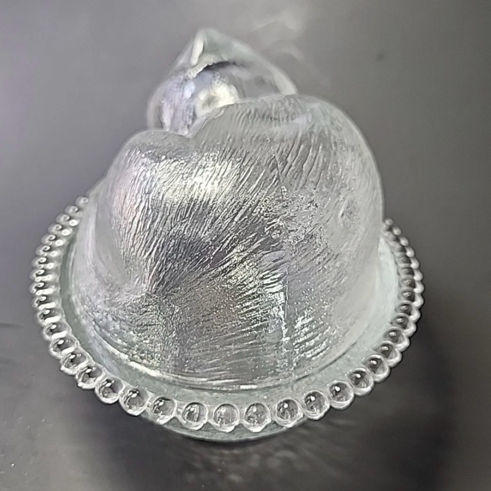Vintage Indiana Glass Sleeping Cat On Nest Basket Covered Candy Dish Chipless - Picture 9 of 10